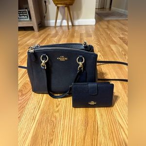 Coach Purse and Wallet💙